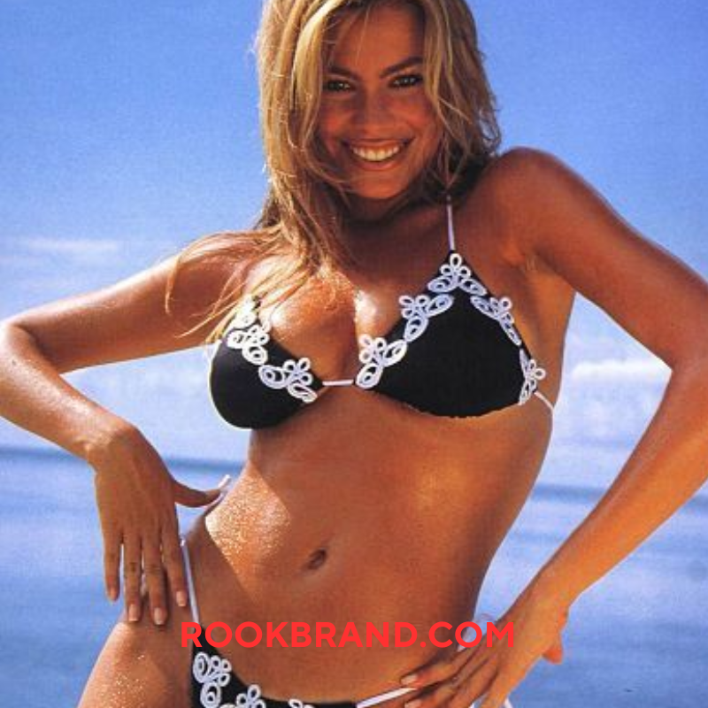 sofia vergara bikini 6